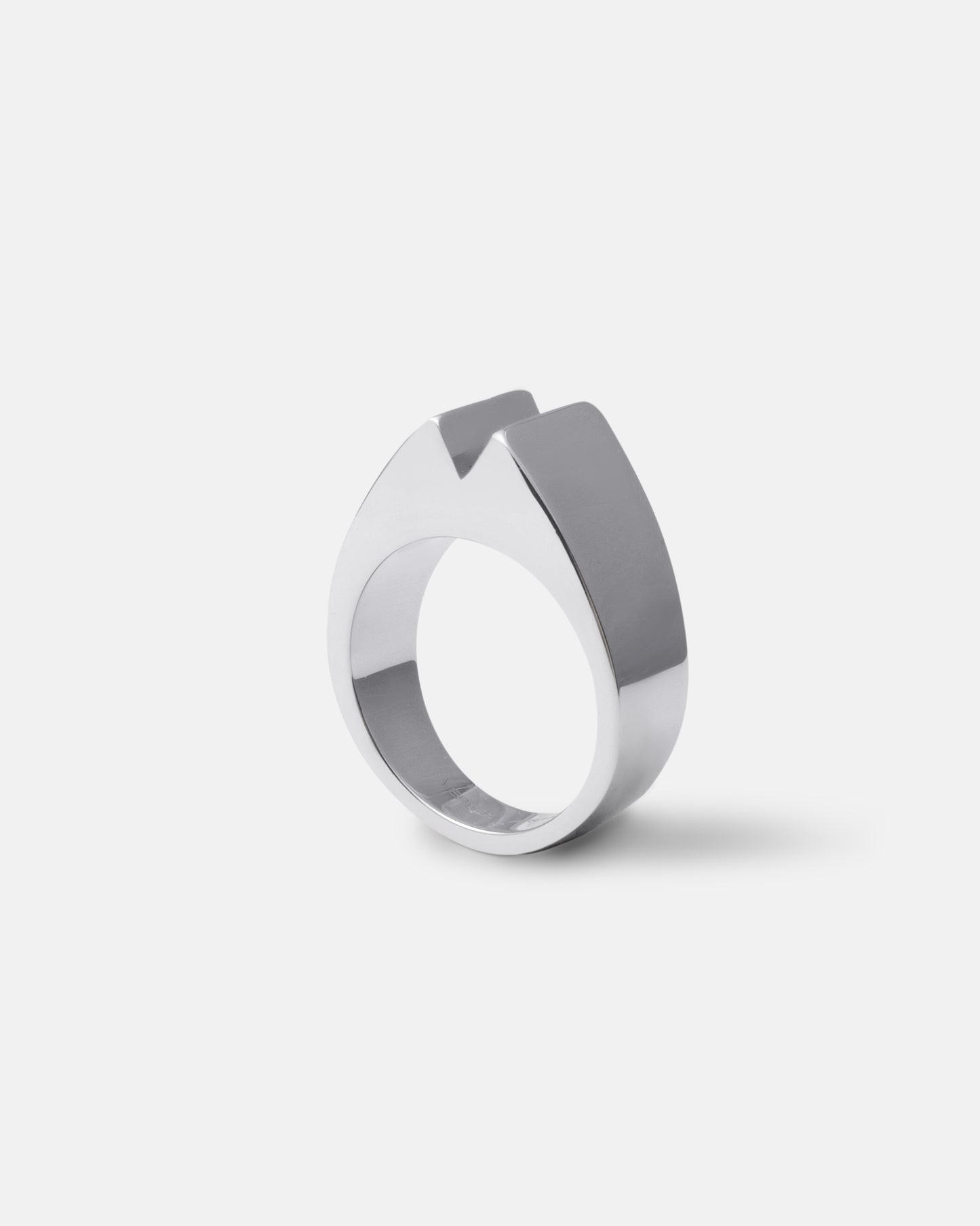 Core Tabi Ring