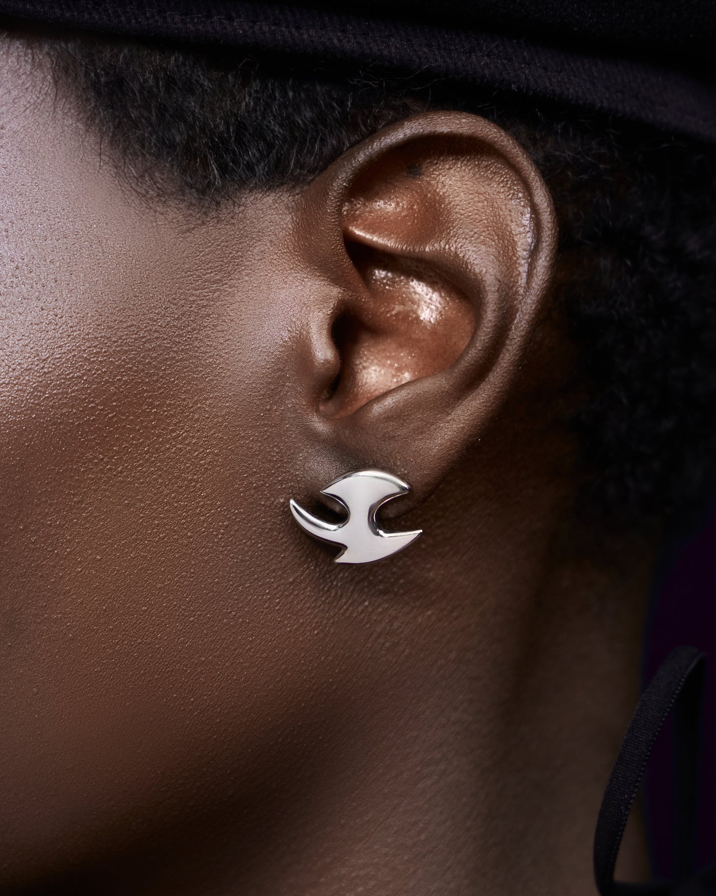 Core Earring 001
